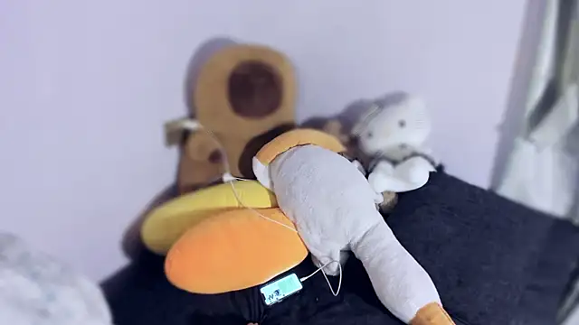 yuki3366 online show from 10.14.25