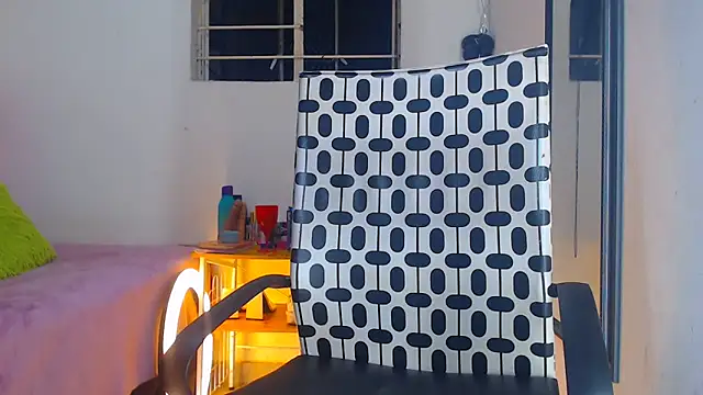 Snapshot of Sexybeast_00 chatting on 09.19.25 Sexybeast 00 online show from 09.19.25