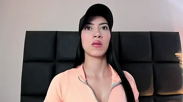 AbbieJoness  online show from 12.16.25