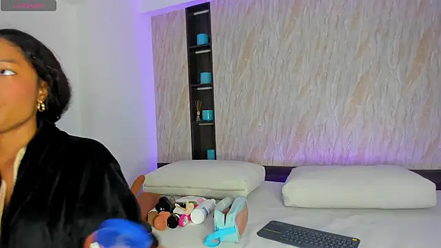 ciara blake online show from 10.07.25