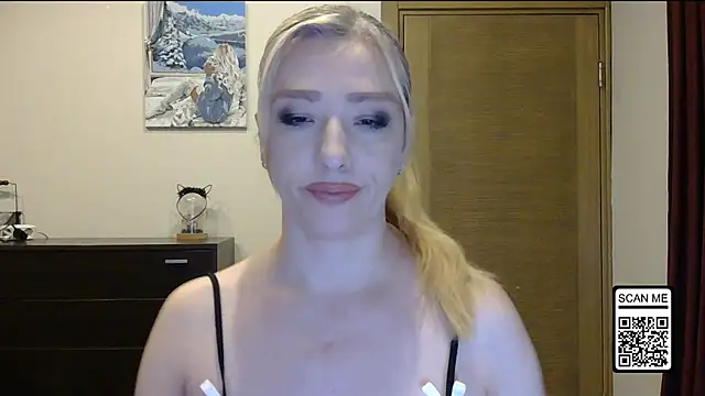 Wild Silk Desire online show from 11.08.25