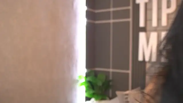 Susan wall online show from 10.03.25