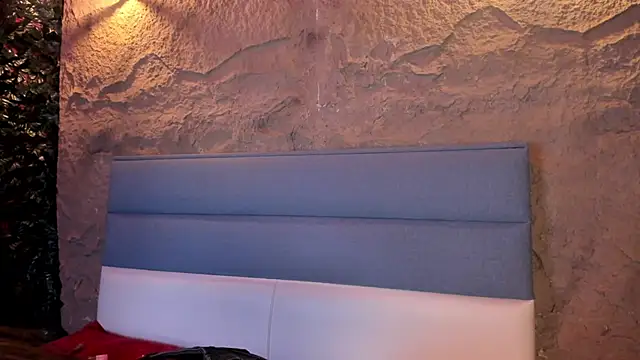 Victoriaa2 Doll online show from 03.10.26