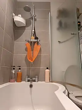 CloudyMuscleBeefy online show from 12.19.25