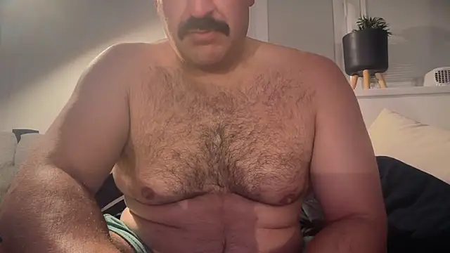 CloudyMuscleBeefy online show from 04.14.26