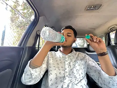 Snapshot of midnight_24 chatting on 11.15.25 midnight 24 online show from 11.15.25