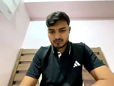 Snapshot of midnight_24 chatting on 11.26.25 midnight 24 online show from 11.26.25