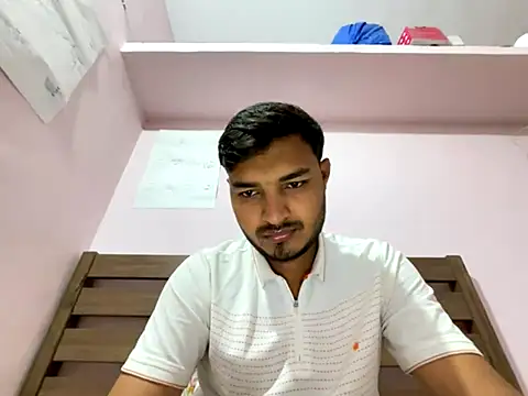 Snapshot of midnight_24 chatting on 11.30.25 midnight 24 online show from 11.30.25