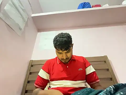 Snapshot of midnight_24 chatting on 12.16.25 midnight 24 online show from 12.16.25