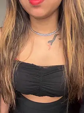 Scarlett 1819 online show from 04.14.26