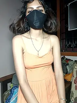 Isha Sax online show from 10.07.25