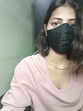 Isha Sax online show from 11.05.25