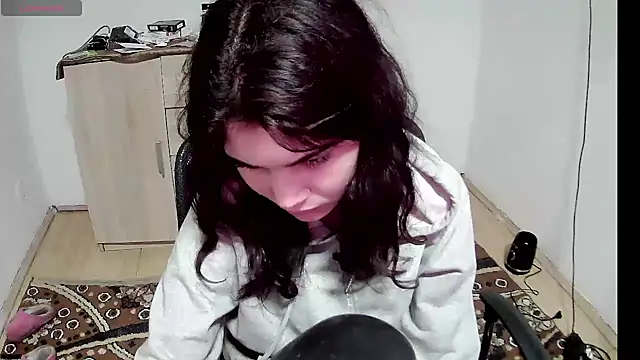 MalloryMyers online show from 01.05.26