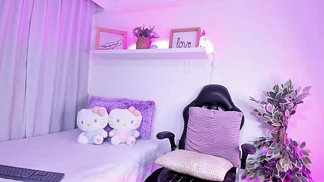 niia7 online show from 04.14.26