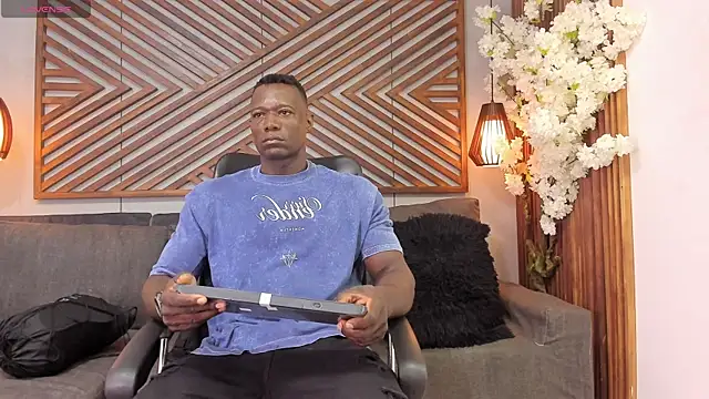 Snapshot of MarcusBlack_ chatting on 01.18.26 MarcusBlack online show from 01.18.26