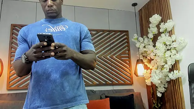 Snapshot of MarcusBlack_ chatting on 02.14.26 MarcusBlack online show from 02.14.26