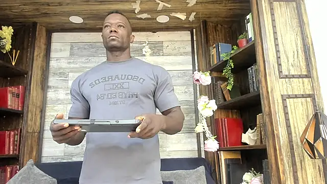 Snapshot of MarcusBlack_ chatting on 02.17.26 MarcusBlack online show from 02.17.26