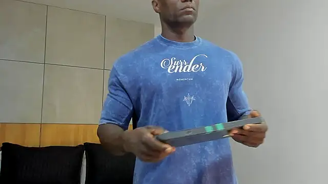 Snapshot of MarcusBlack_ chatting on 02.20.26 MarcusBlack online show from 02.20.26