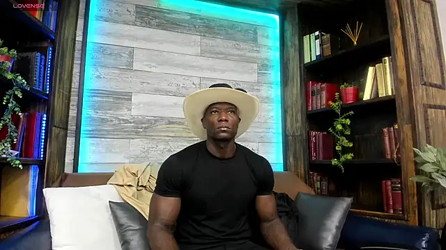 MarcusBlack  online show from 05.16.26
