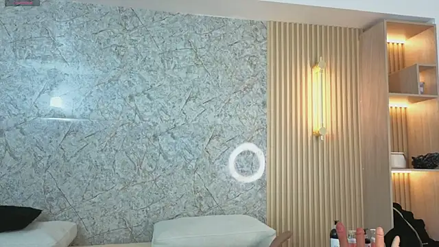 Antonella west online show from 12.13.25