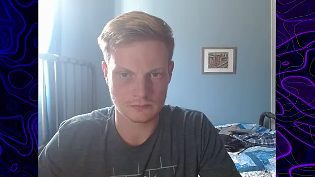 Snapshot of lustylyndon chatting on 10.25.25 lustylyndon online show from 10.25.25