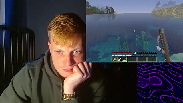 Snapshot of lustylyndon chatting on 11.03.25 lustylyndon online show from 11.03.25