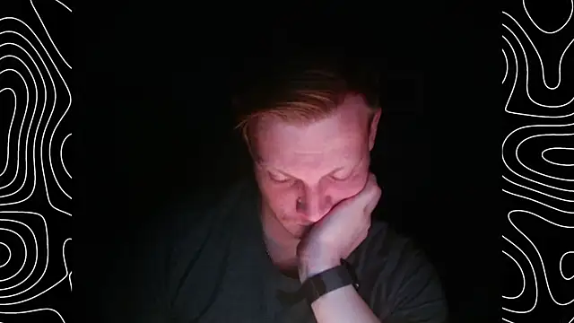 Snapshot of lustylyndon chatting on 11.28.25 lustylyndon online show from 11.28.25