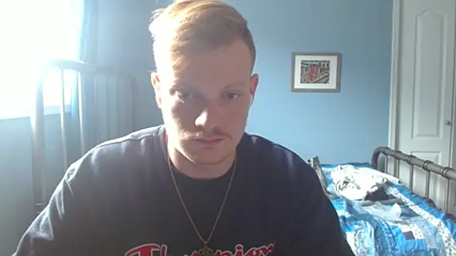 Snapshot of lustylyndon chatting on 02.18.26 lustylyndon online show from 02.18.26