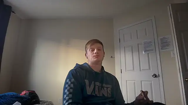 Snapshot of lustylyndon chatting on 03.22.26 lustylyndon online show from 03.22.26