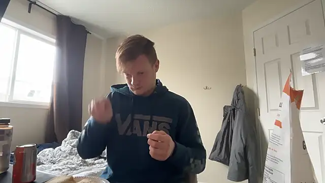 Snapshot of lustylyndon chatting on 03.24.26 lustylyndon online show from 03.24.26