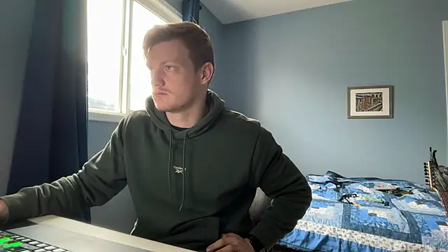 Snapshot of lustylyndon chatting on 04.02.26 lustylyndon online show from 04.02.26