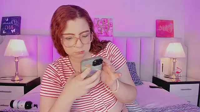 lizy portman online show from 10.18.25