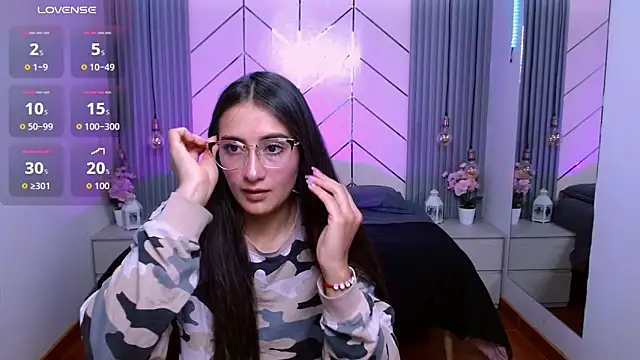 alesiamoore online show from 03.11.26