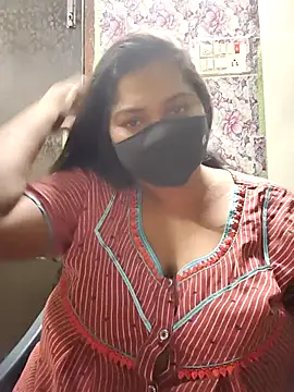 Liyaa 24 online show from 04.20.26