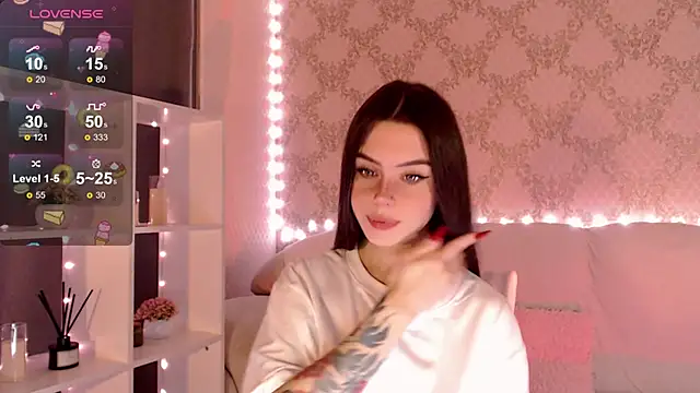 HolyMiax online show from 10.04.25