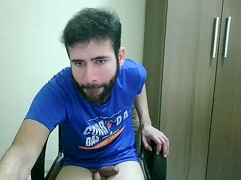 Snapshot of fthrfthr chatting on 06.29.26 fthrfthr online show from 06.29.26