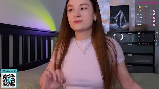 mia here online show from 10.03.25