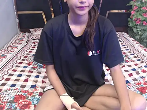 Snapshot of ishasony chatting on 10.01.25 ishasony online show from 10.01.25
