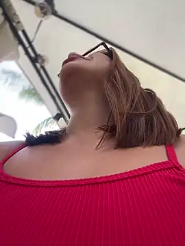 Snapshot of sara_calderon chatting on 02.07.26 sara calderon online show from 02.07.26