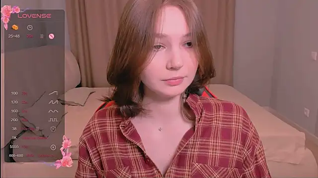 Nika Whiter online show from 09.27.25