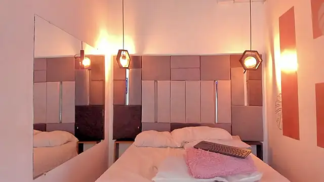 Snapshot of FreyrStone chatting on 02.03.26 FreyrStone online show from 02.03.26