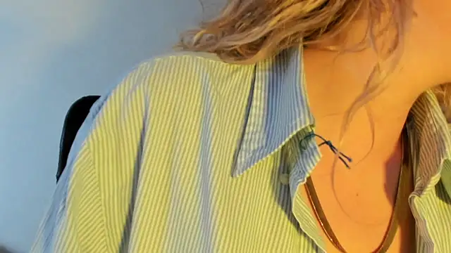 Snapshot of Pamela_Squirtt chatting on 02.17.26 Pamela Squirtt online show from 02.17.26