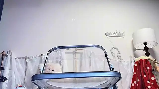 kiraa-0051 online show from 04.15.26