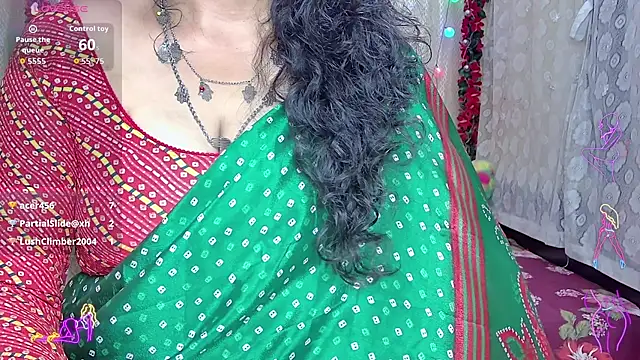 Snapshot of MasTANIYA chatting on 04.12.26 MasTANIYA online show from 04.12.26