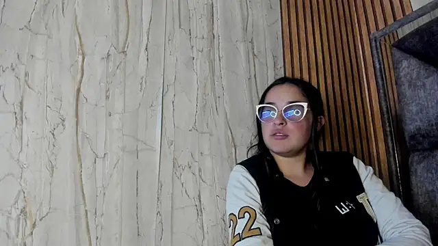 Cherry  Hot online show from 11.26.25