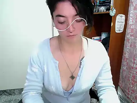 Snapshot of Came-II chatting on 07.19.26 Came-II online show from 07.19.26