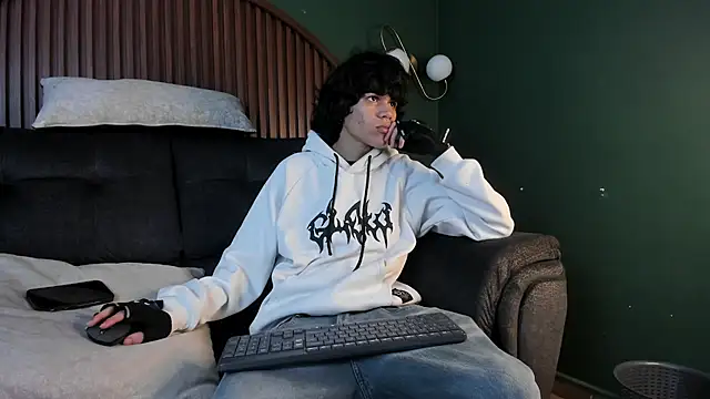 Snapshot of Diamond_twink chatting on 07.12.26 Diamond twink online show from 07.12.26
