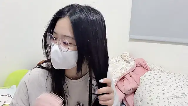 LHeart online show from 04.21.26