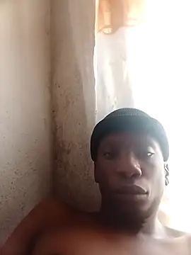 Snapshot of Sexxoophone chatting on 04.13.26 Sexxoophone online show from 04.13.26