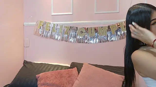 Snapshot of RossyCarters chatting on 02.26.26 RossyCarters online show from 02.26.26